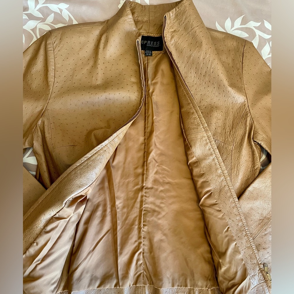Ladies jacket - Picture 4 of 5
